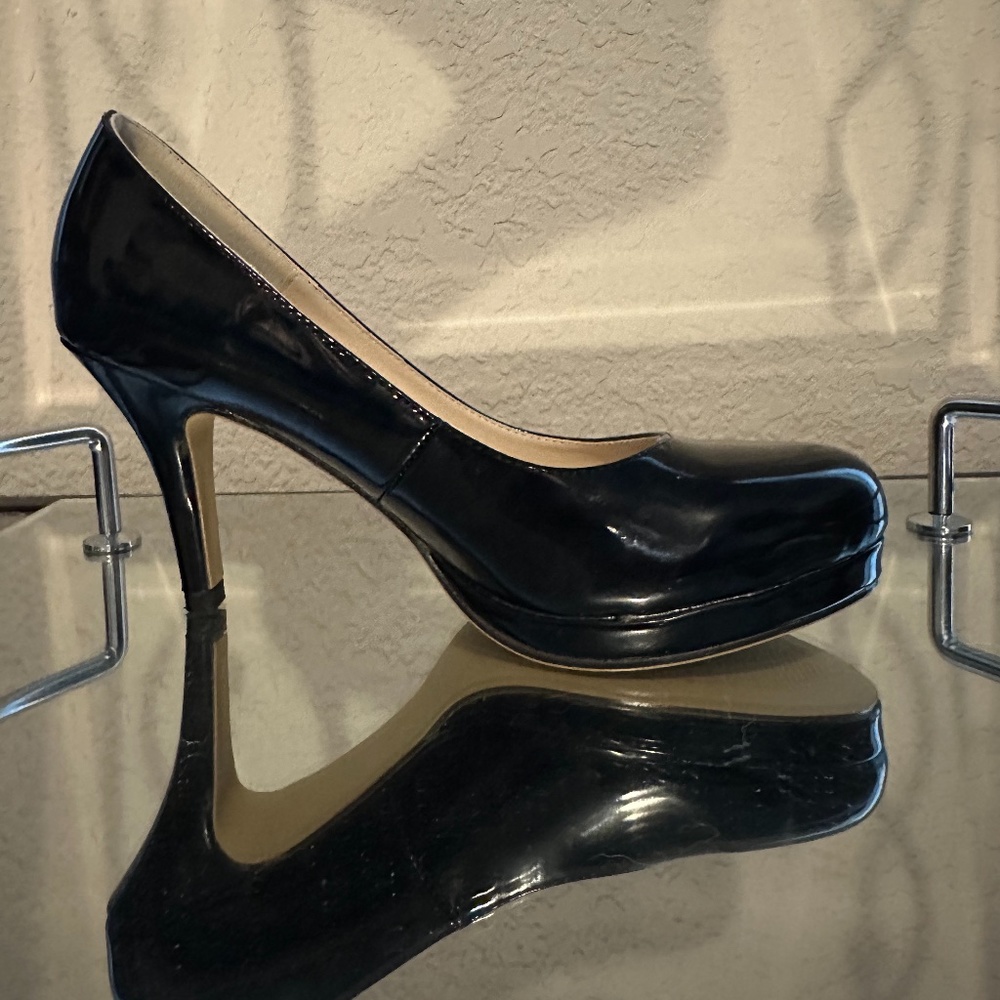 Black Womens Heels - size 5
